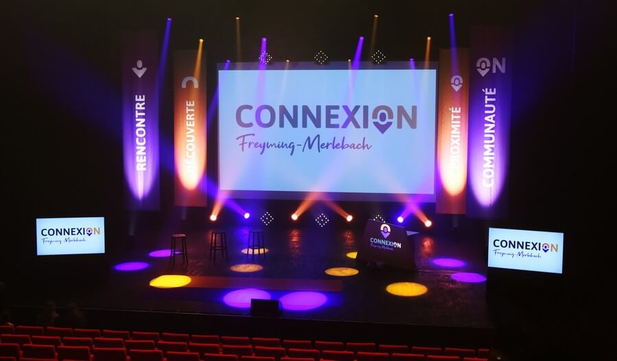 Images de la soirée d'évènement de lancement de marque Connexion