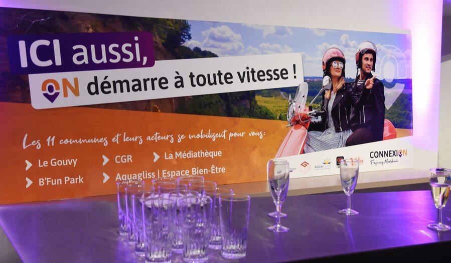 Images de la soirée d'évènement de lancement de marque Connexion